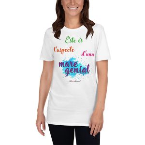 Camiseta entallada Este és l'aspecte d'una mare genial dona - Camisetes en valencià - Productes en valencià - Tot en valencià